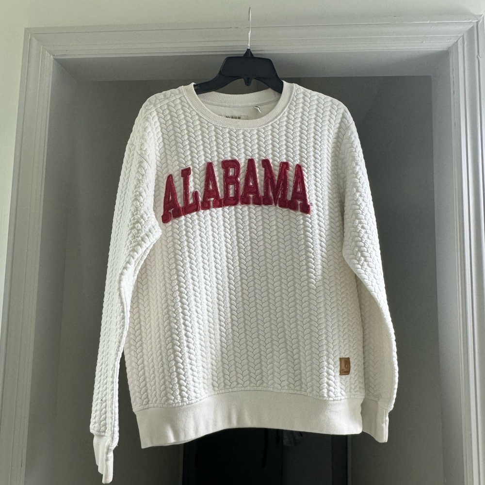 Women’s Alabama sweatshirt medium like new